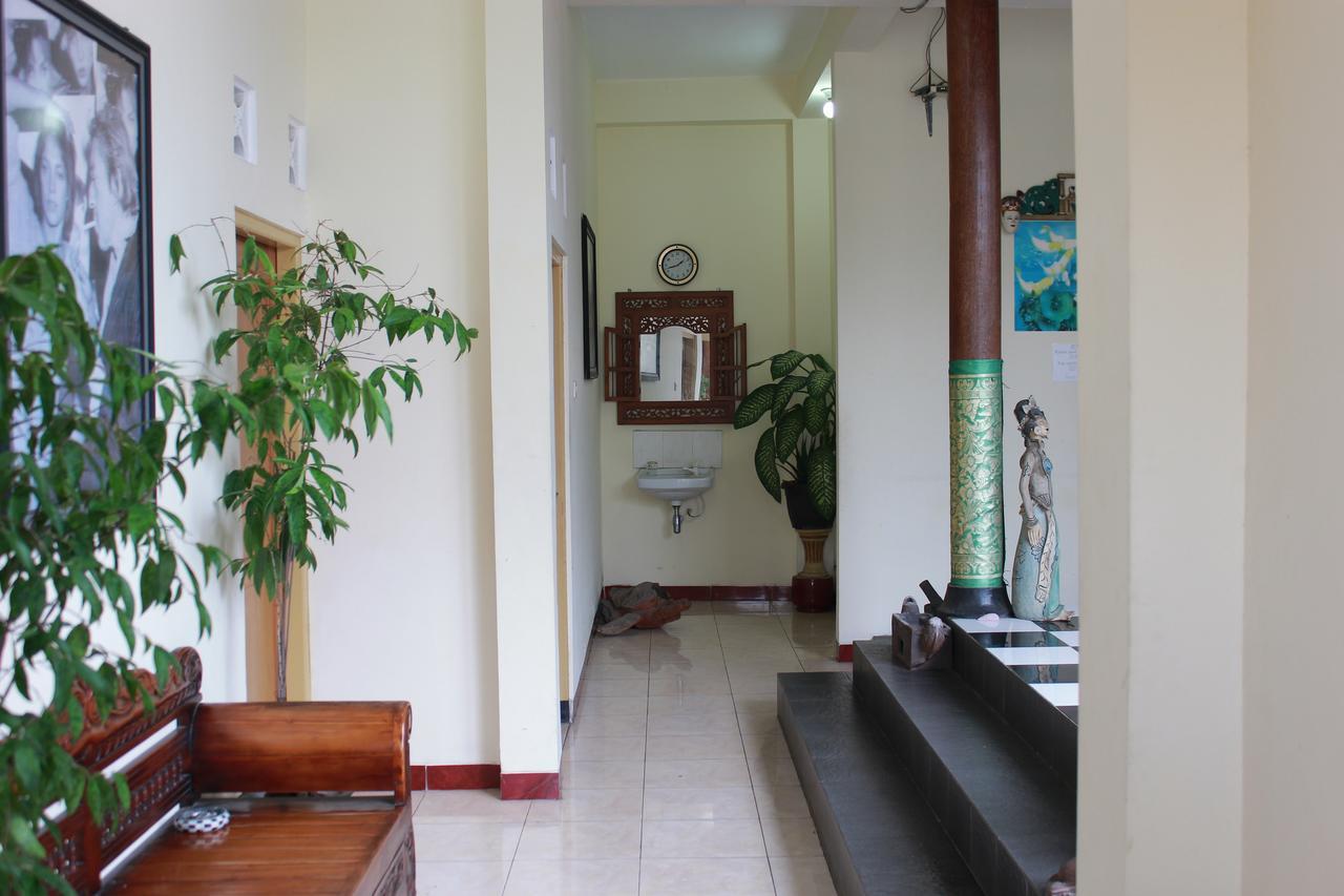 La Javanaise Home Stay Malioboro Yogyakarta Extérieur photo