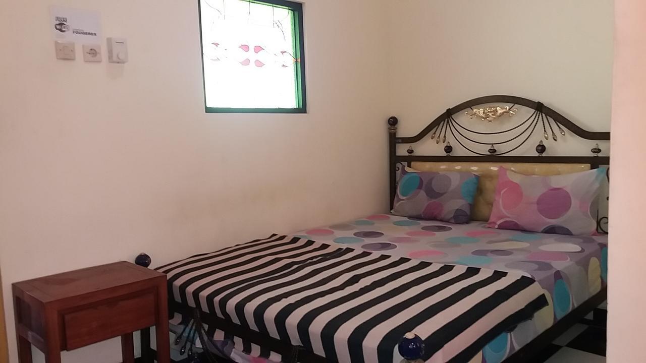 La Javanaise Home Stay Malioboro Yogyakarta Extérieur photo