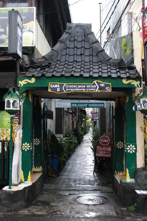 La Javanaise Home Stay Malioboro Yogyakarta Extérieur photo