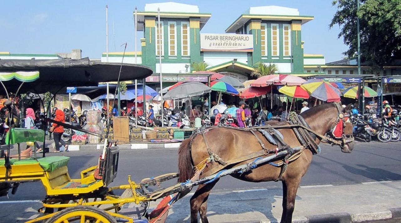 La Javanaise Home Stay Malioboro Yogyakarta Extérieur photo